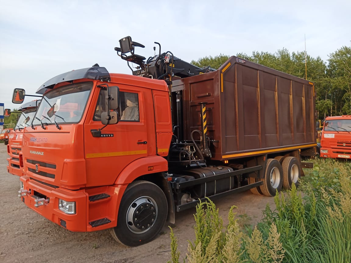 Камаз 65115 ломовоз с кму Камаз 65115 ломовоз с кму